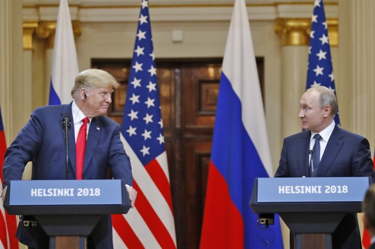 Trump brindó una conferencia junto a Putin
