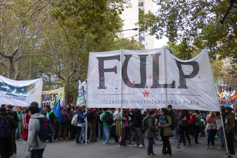 Estudiantes de la FULP marchan hoy en apoyo al Astillero