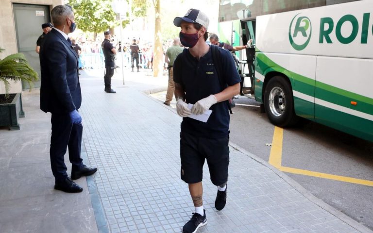 Una vez más, Messi podría irse de Barcelona
