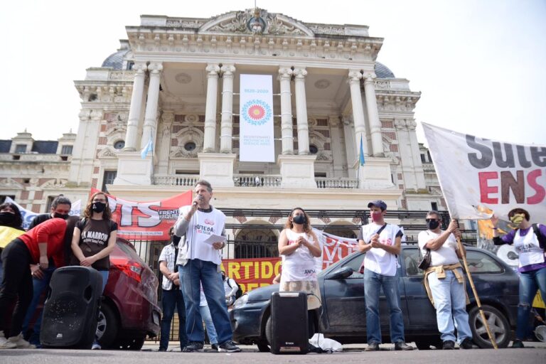 El Plenario del Sindicalismo Combativo comenzó en La Plata